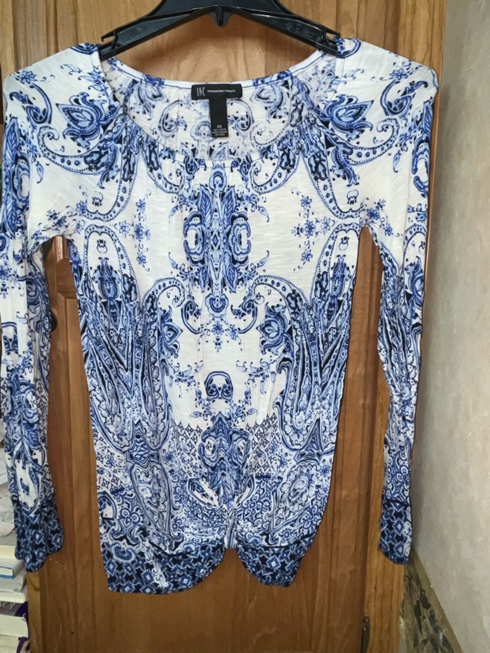 INC International Concepts White and Blue Paisley Long-Sleeve Top